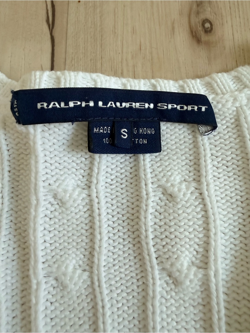 Ralph Lauren White Cable-Knit V-Neck Sweater - Picture 4 of 6